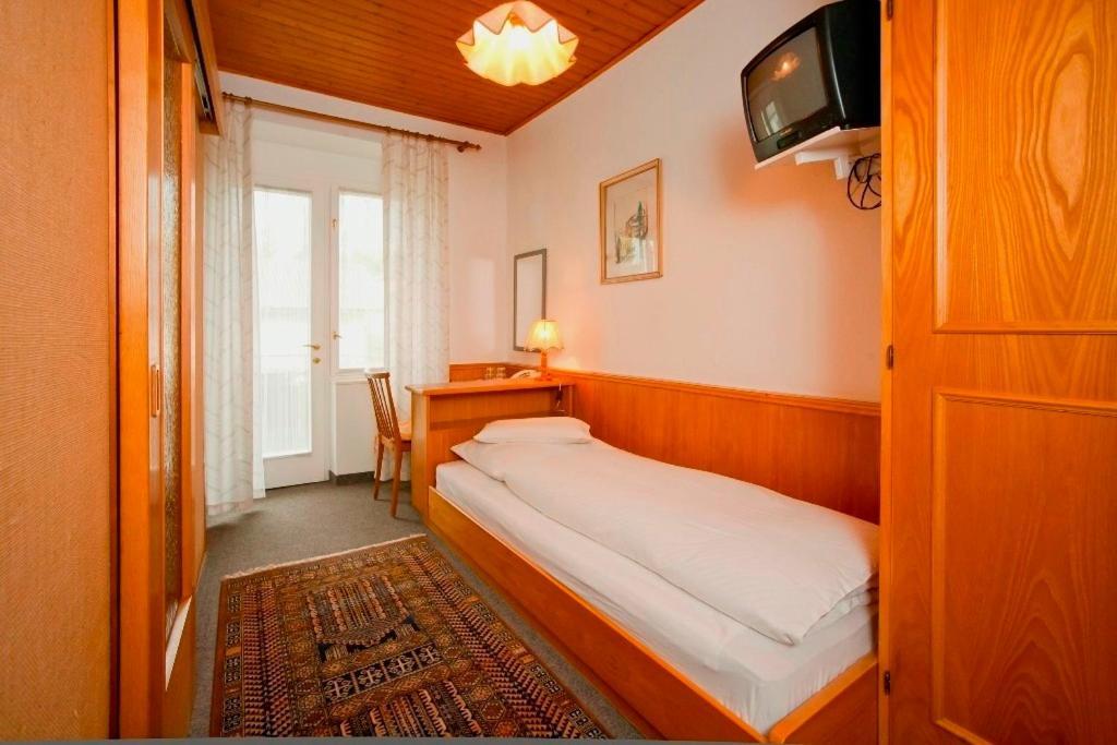 Hotel Velden Bacherlwirt Velden am Wörthersee Oda fotoğraf